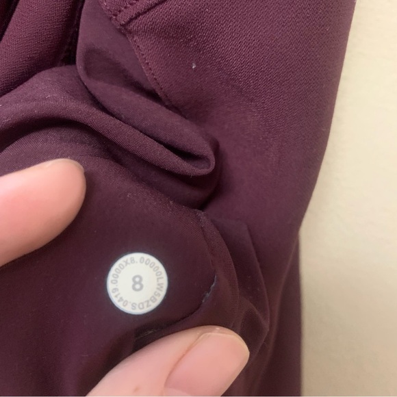 Lululemon On The Fly Jogger Purple Size 8 W5BZDS - Picture 12 of 14